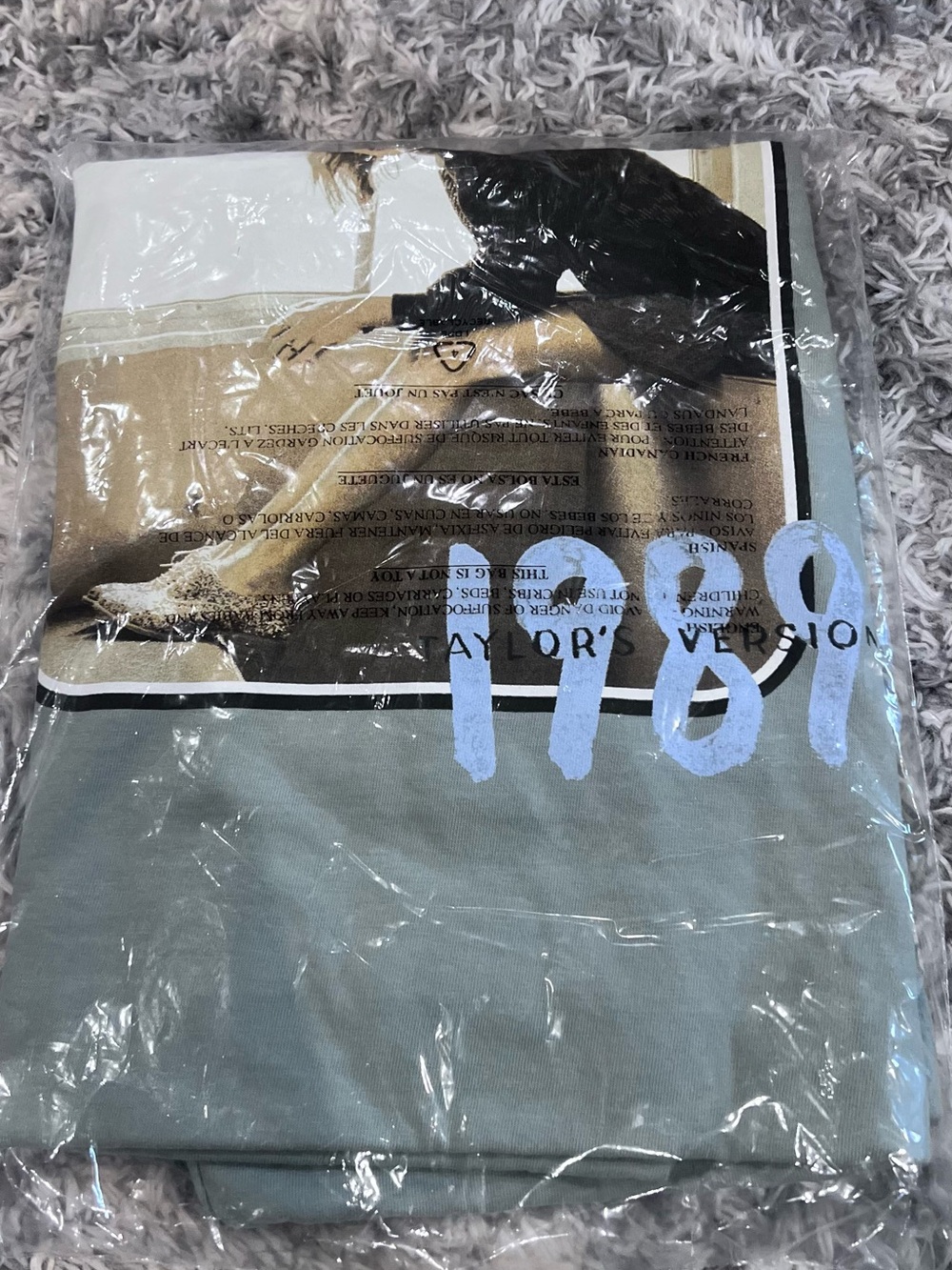 Taylor Swift’s Light Green Long Sleeve 1989 Shirt in XXL